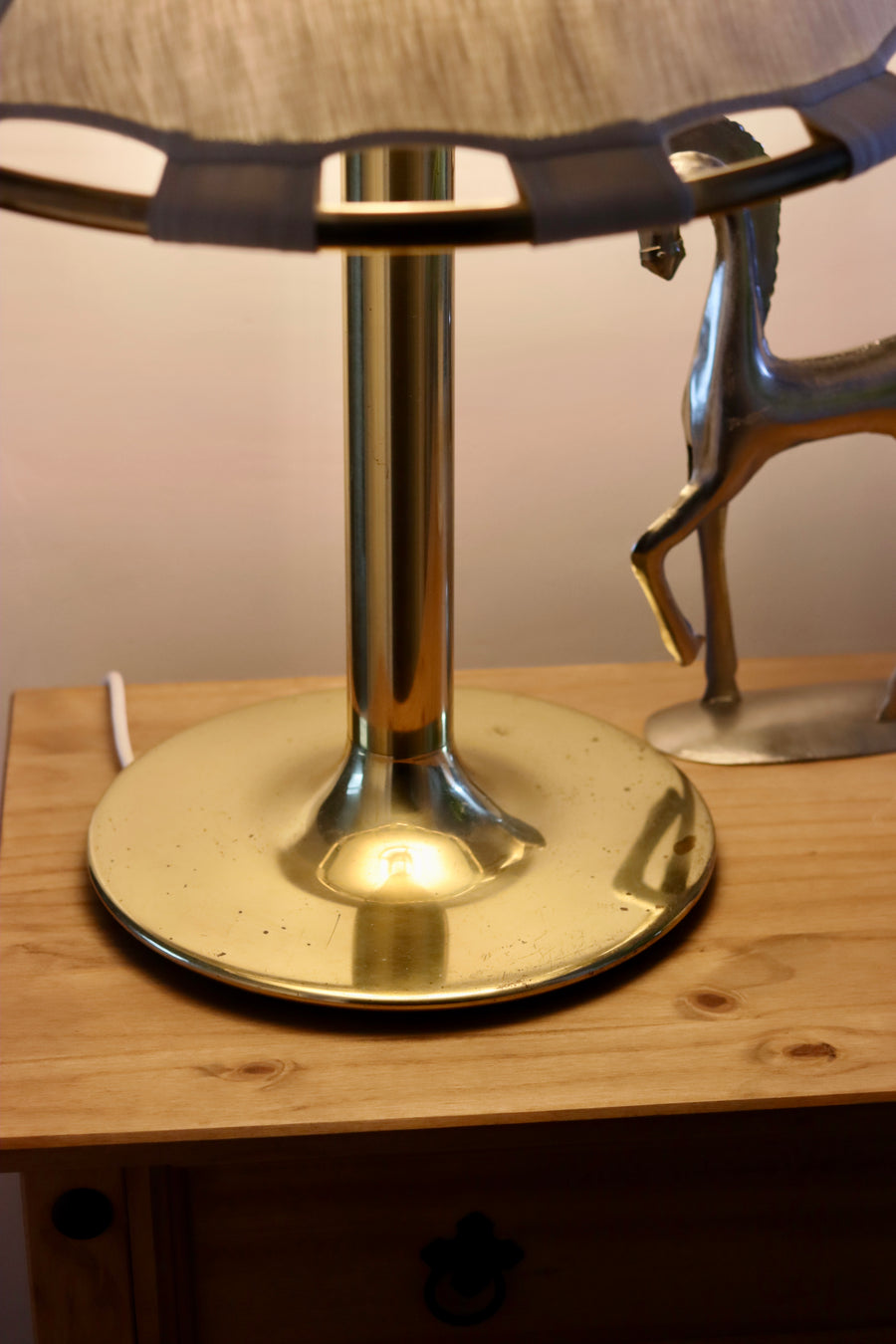 1970's Large Brass Table lamp designed by Anna Ehrner for Ateljé Lyktan Åhus Noah Ancienne