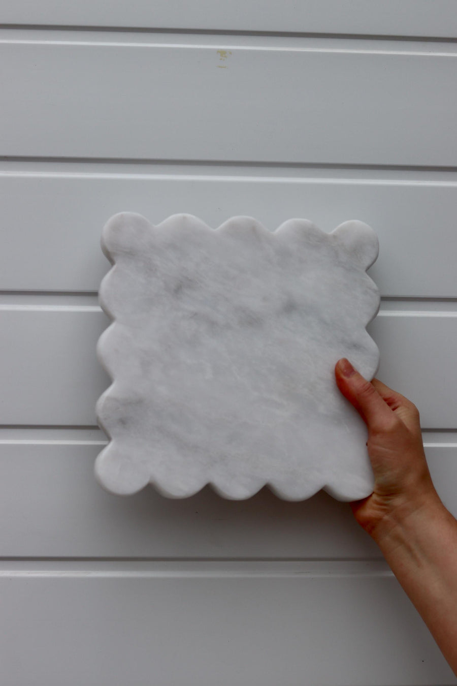 Bianca – White Square Scallop Marble Tray | W20cm H 1cm Noah Ancienne