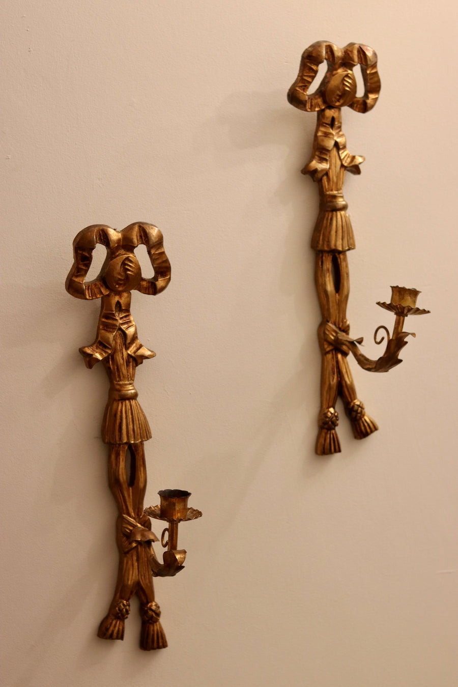 Pair of Mid-Century Italian Gilded Bow Sconces Noah Ancienne