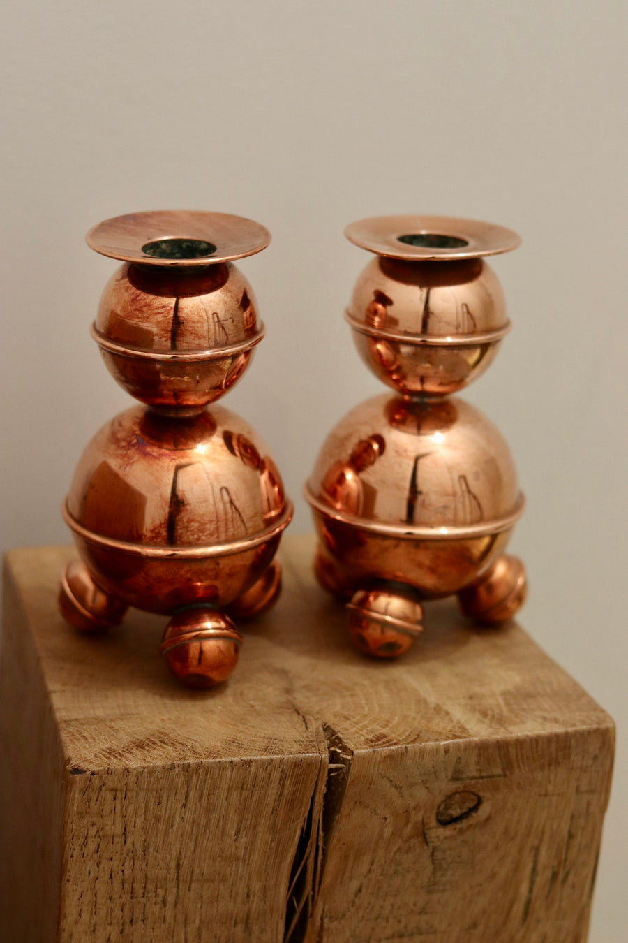 Pair of Mid-Century Swedish Copper Candle Holders by ALB Lindstrom Eskiltuna Noah Ancienne