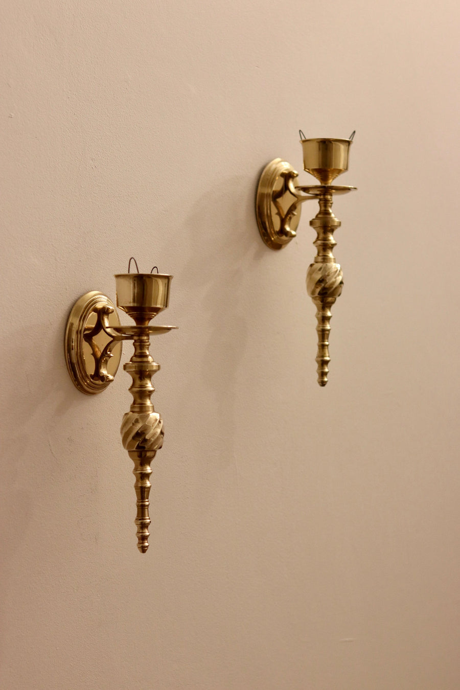 Pair of Vintage Brass Sconces Noah Ancienne