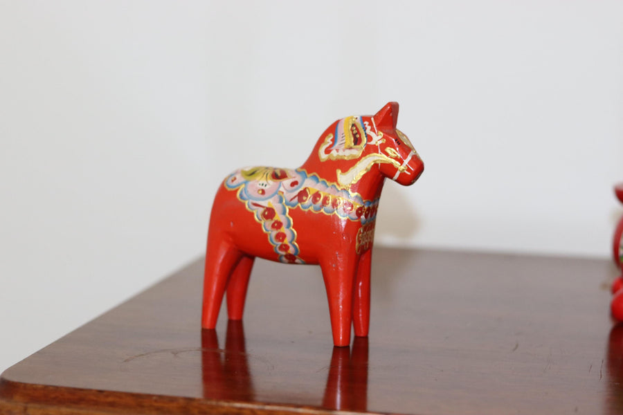 Swedish Dala Horses Noah Ancienne