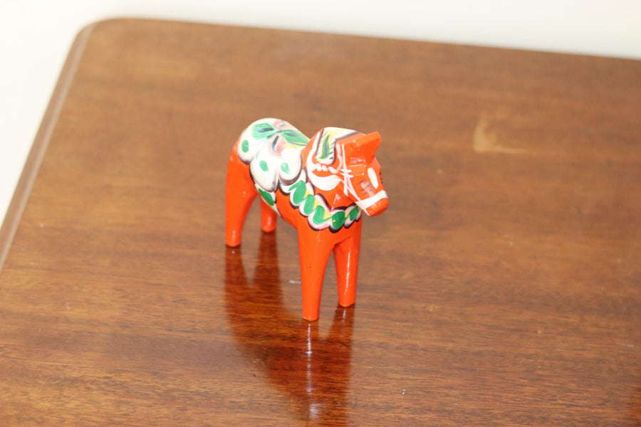 Swedish Dala Horses Noah Ancienne