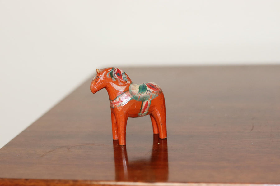 Swedish Dala Horses Noah Ancienne