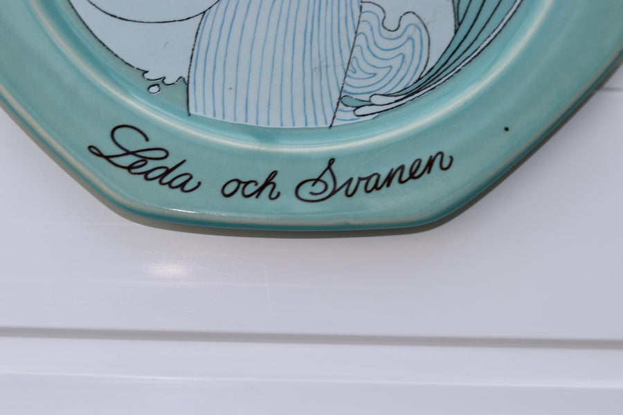 Vintage Hoganas Stoneware Wall Plaque "Leda Och Svannen" by Ake Arenhill Sweden Noah Ancienne