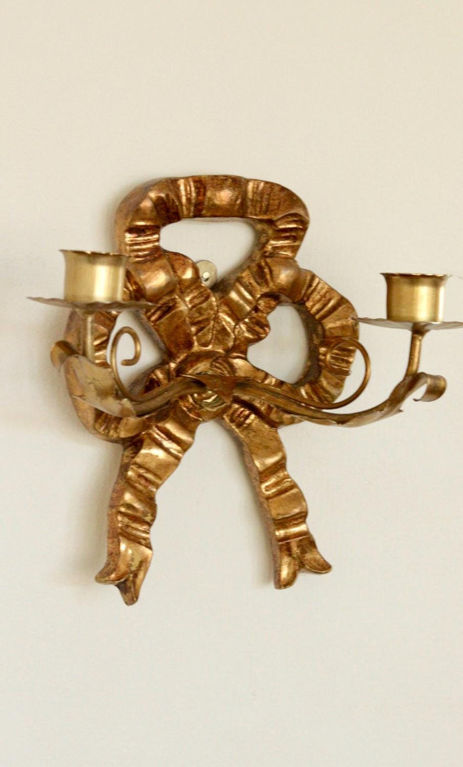 Pair of Vintage Italian Gilded Wooden Bow Sconces